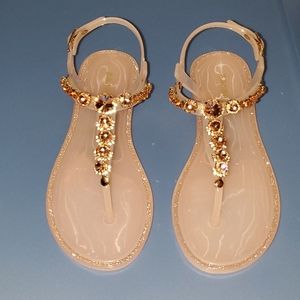 NIB BAMBOO 6 Jelly Sandals w/Rose Gold Gemstones